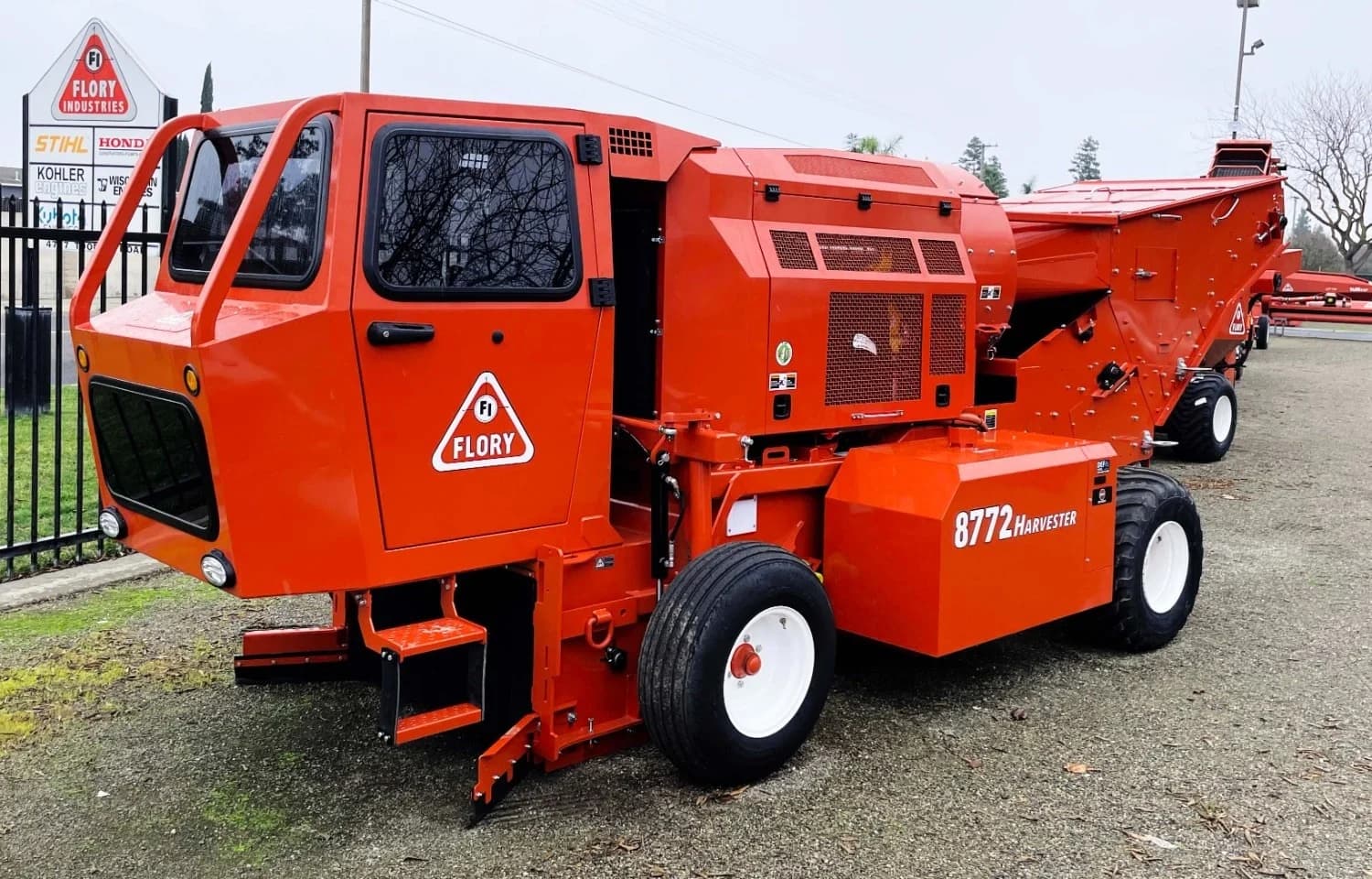 8772 Harvester