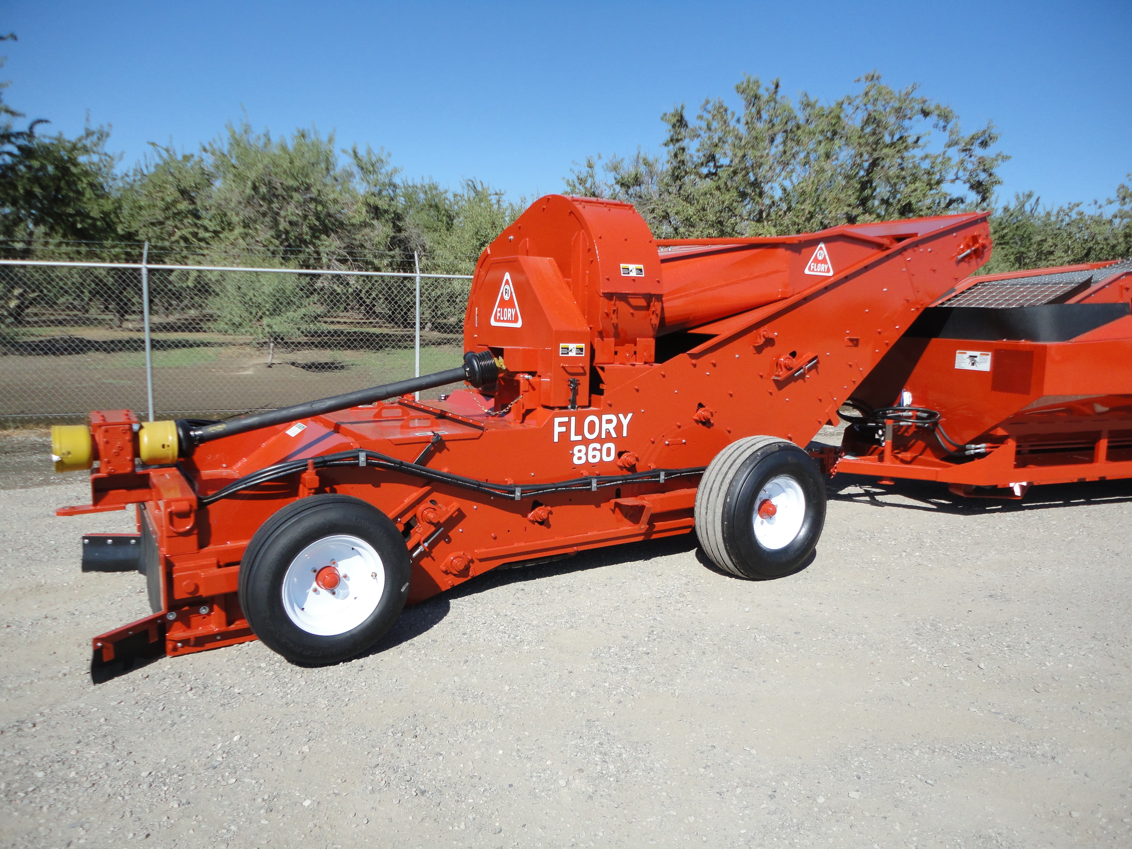 Flory 860 Harvester