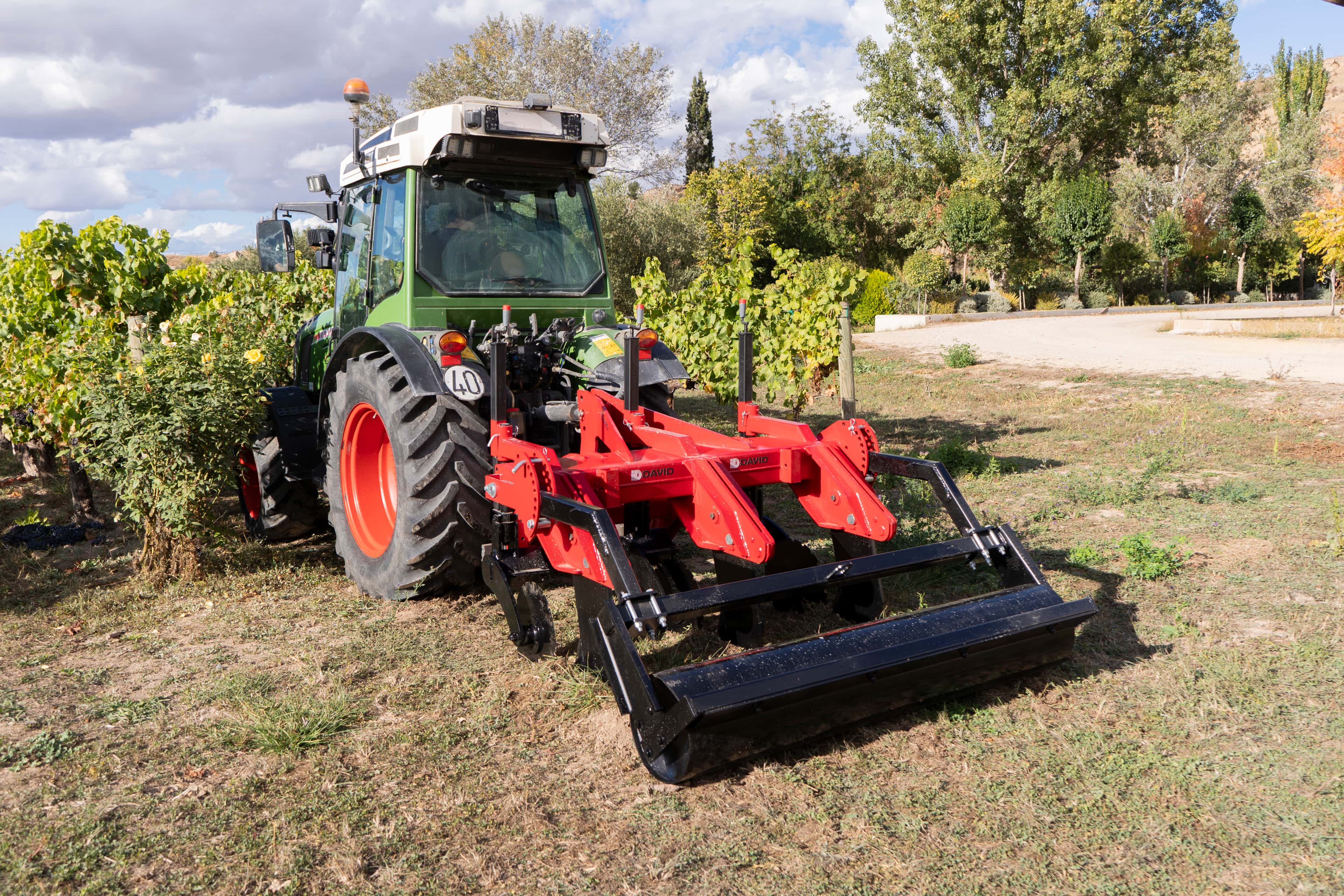 ID DAVID ID-TERRA PRO Straight-Arm Subsoiler thumbnail 2