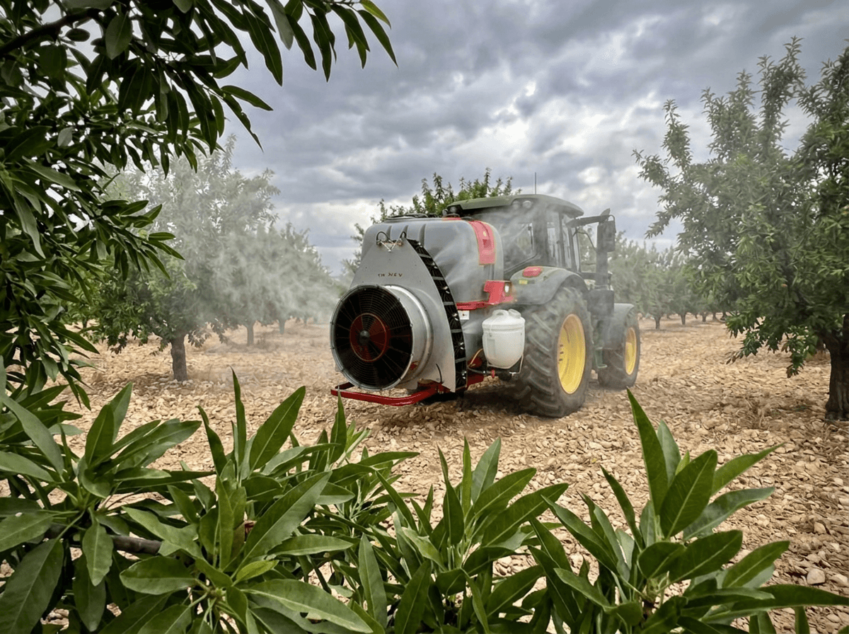 Mañez Lozano Twister S6 Mounted Sprayer thumbnail 2
